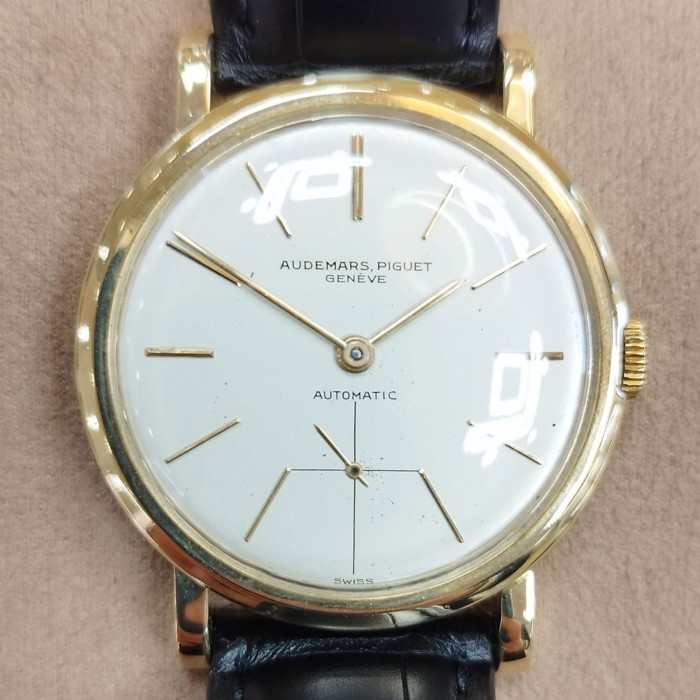 Audemars Piguet Calatrava Vintage 18kt Gold very rare